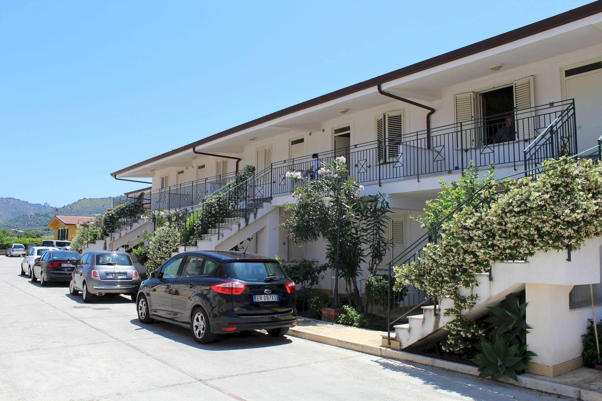Medimare Residence Club 파티 외부 사진